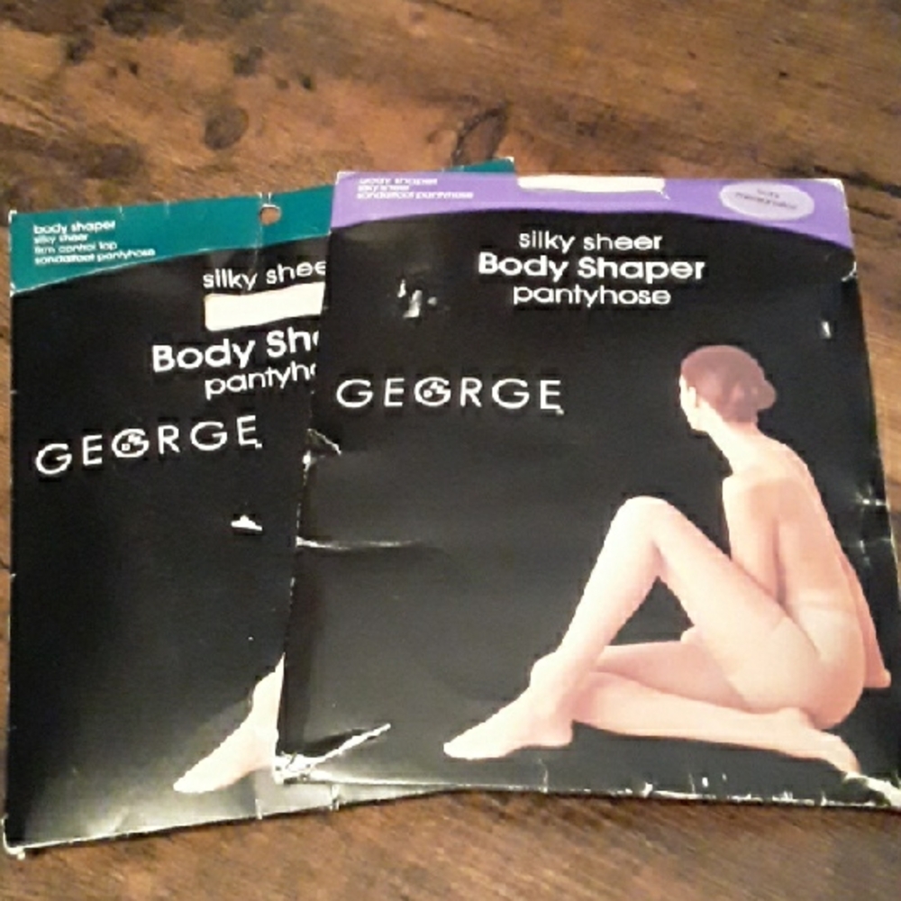 NWT George Medium Tall Silky Sheer Body Shaper Pantyhose Ivory Color Sandalfoot